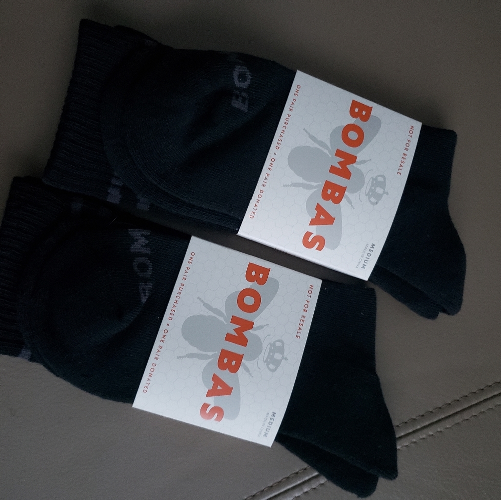 NWT Bombas Socks size M (2 pairs) - Picture 9 of 9